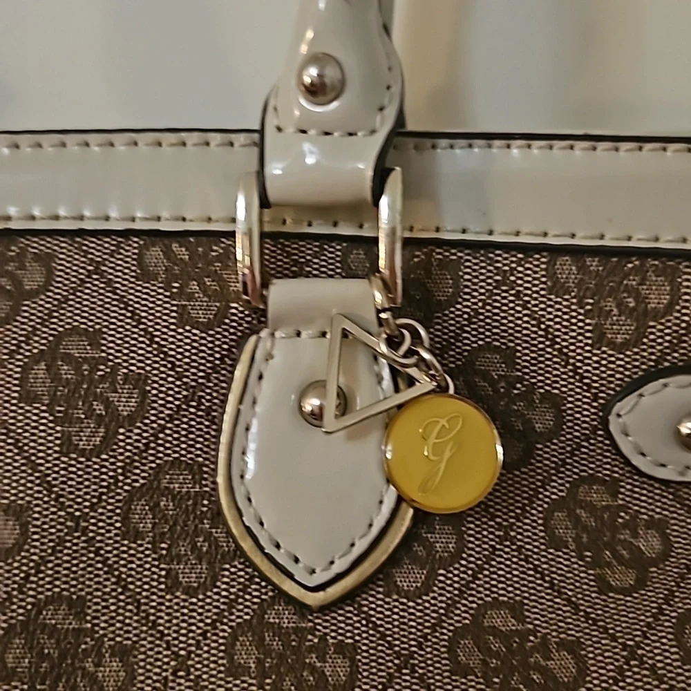 VTG GUESS 1990s Brown Cream Trim Logo Monogram Reama Tote Bag